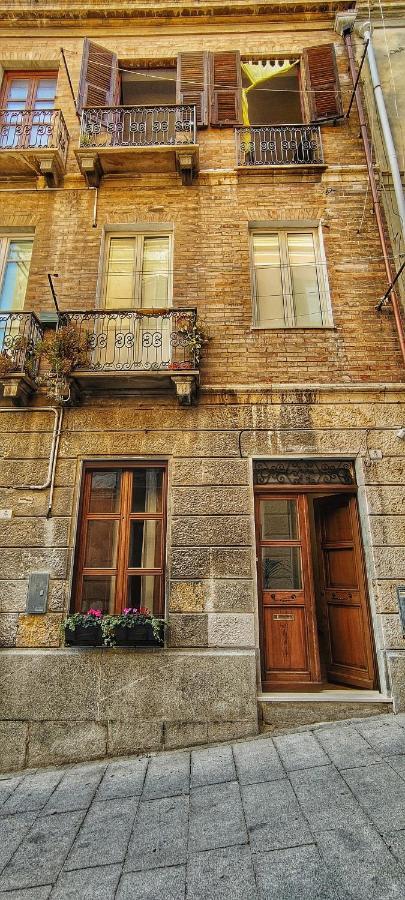 Bed and Breakfast Almari Кальяри Экстерьер фото